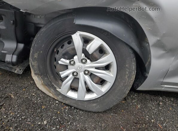 3KPC24A3XKE086354 2019 HYUNDAI ACCENT Silver 