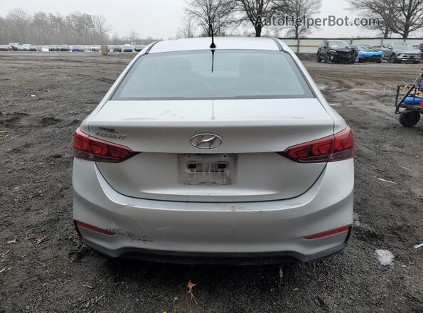 3KPC24A3XKE086354 2019 HYUNDAI ACCENT Silver 