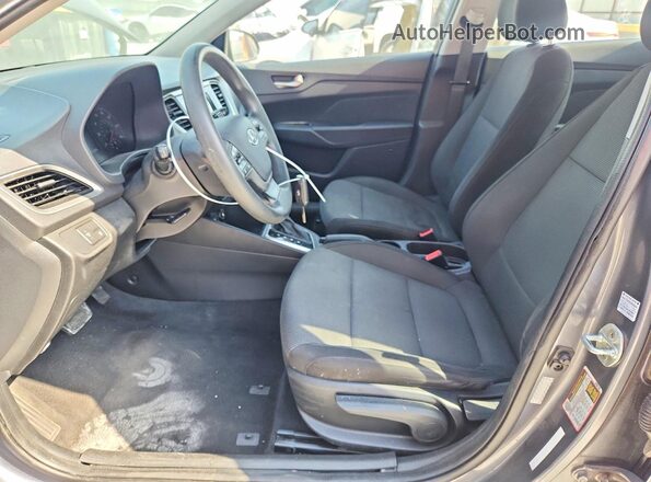 3KPC24A60LE096600 2020 HYUNDAI ACCENT Silver Widok wnętrza z przodu