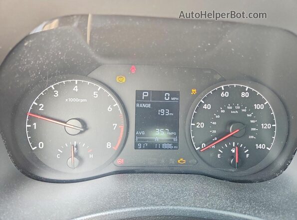3KPC24A60LE096600 2020 HYUNDAI ACCENT Silver Widok zestawu wskaźników