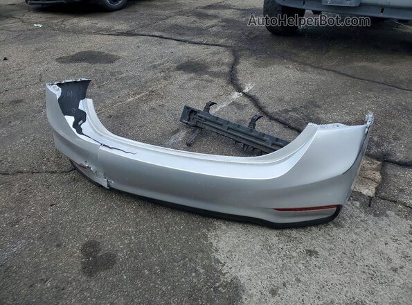 3KPC24A61LE114988 2020 HYUNDAI ACCENT Silver ძრავის განყოფილების ხედი