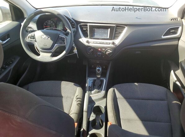3KPC24A61NE186289 2022 HYUNDAI ACCENT Silver წინა პანელის ხედი