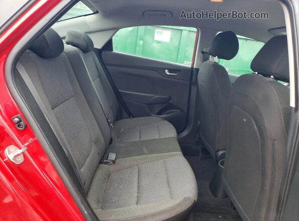 3KPC24A62ME141439 2021 HYUNDAI ACCENT Red Widok tylnych siedzeń
