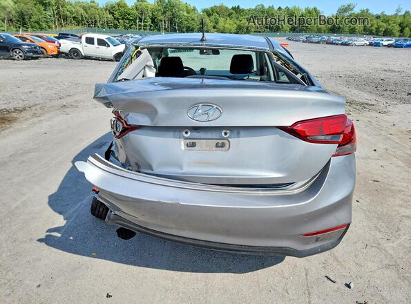 3KPC24A62NE159375 2022 HYUNDAI ACCENT Серебряный Вид сзади