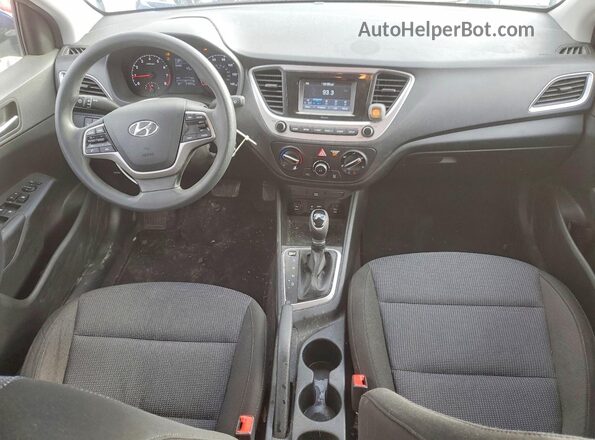 3KPC24A62NE185250 2022 HYUNDAI ACCENT Silver Widok deski rozdzielczej
