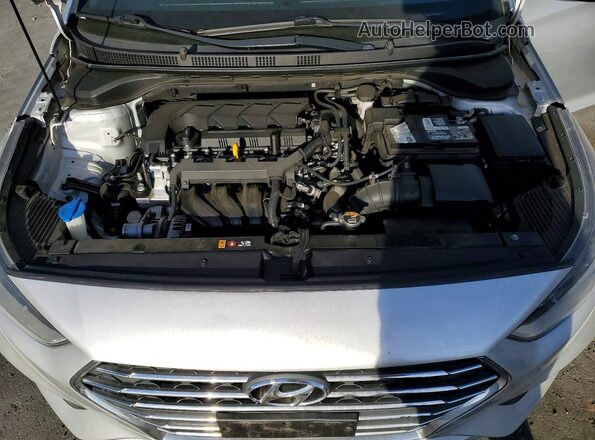 3KPC24A63LE106505 2020 HYUNDAI ACCENT Silver Սալոնի հետևի տեսք