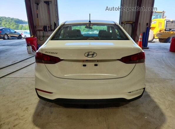 3KPC24A63ME132040 2021 HYUNDAI ACCENT White Вид ззаду