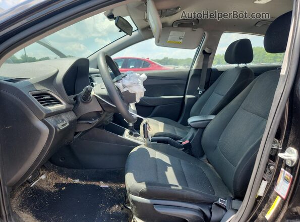 3KPC24A63ME137836 2021 HYUNDAI ACCENT Black Вид салону спереду