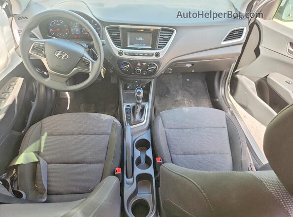 3KPC24A63NE179649 2022 HYUNDAI ACCENT Серебряный Вид панели приборов