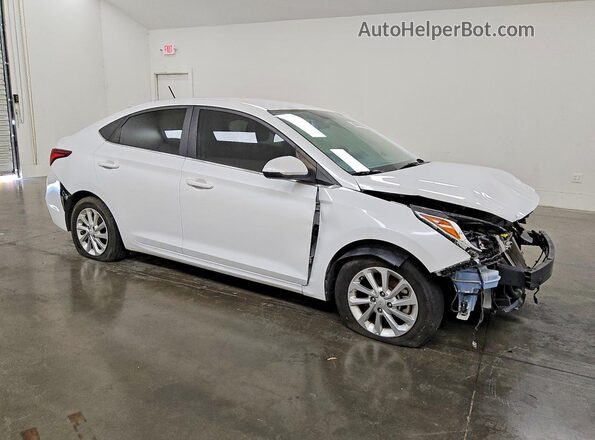 3KPC24A63NE189999 2022 HYUNDAI ACCENT White Przód prawy