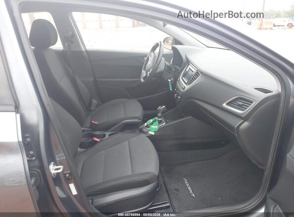 3KPC24A64LE095773 2020 HYUNDAI ACCENT Light Blue Вид салону спереду