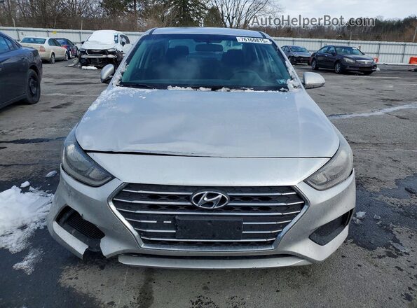 3KPC24A64LE104438 2020 HYUNDAI ACCENT Silver Вид спереду