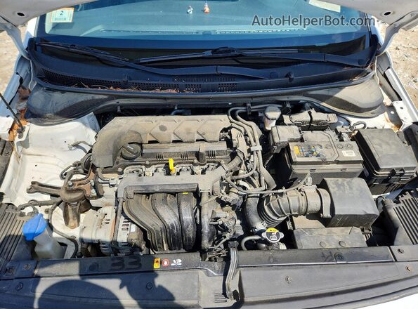 3KPC24A64ME129227 2021 HYUNDAI ACCENT White Rear interior view