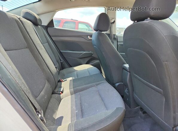 3KPC24A65ME150846 2021 HYUNDAI ACCENT White Rear seats view