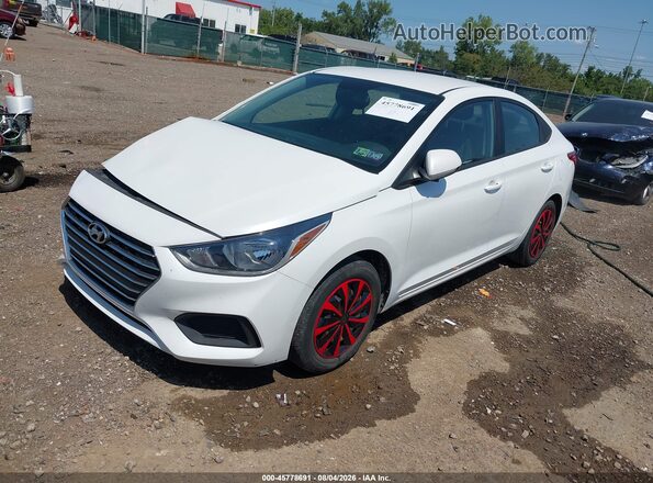 3KPC24A66NE164269 2022 HYUNDAI ACCENT White Առջևի ձախ երեք քառորդ տեսարան