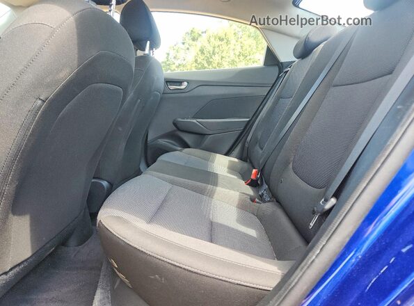 3KPC24A67LE111884 2020 HYUNDAI ACCENT Blue Widok tylnych siedzeń