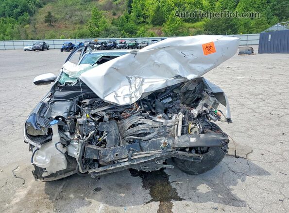 3KPC24A67LE114994 2020 HYUNDAI ACCENT Серебряный Вид спереди