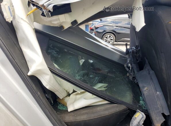 3KPC24A67LE114994 2020 HYUNDAI ACCENT Серебряный Вид задних сидений