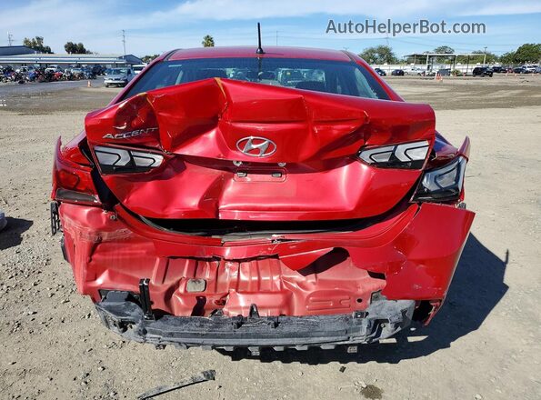 3KPC24A67ME140397 2021 HYUNDAI ACCENT Red უკანა ხედი