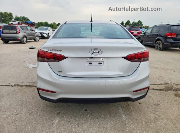 3KPC24A67ME148791 2021 HYUNDAI ACCENT Silver Widok z tyłu