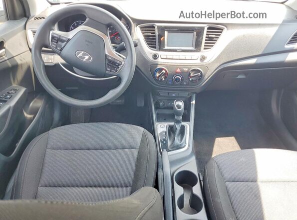 3KPC24A67ME148791 2021 HYUNDAI ACCENT Silver Widok deski rozdzielczej