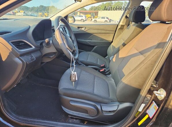 3KPC24A68ME137573 2021 HYUNDAI ACCENT Black Front interior view