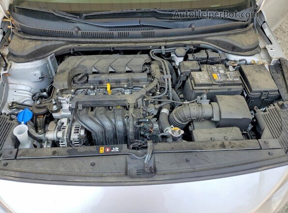 3KPC24A68NE185009 2022 HYUNDAI ACCENT Серебряный Вид задней части салона