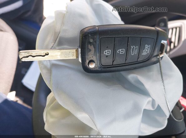 3KPC24A6XLE107909 2020 HYUNDAI ACCENT Синий Вид панели приборов