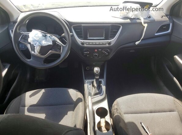 3KPC24A6XLE113161 2020 HYUNDAI ACCENT Серебряный Вид панели приборов