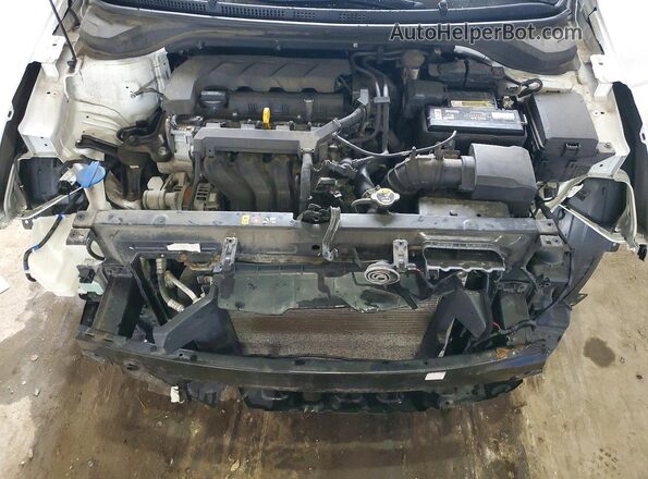 3KPC24A6XLE113581 2020 HYUNDAI ACCENT White Вид задньої частини салону