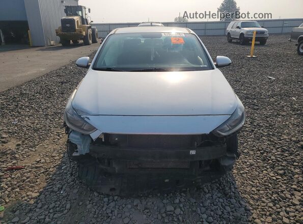 3KPC24A6XME147053 2021 HYUNDAI ACCENT Серебряный Вид спереди