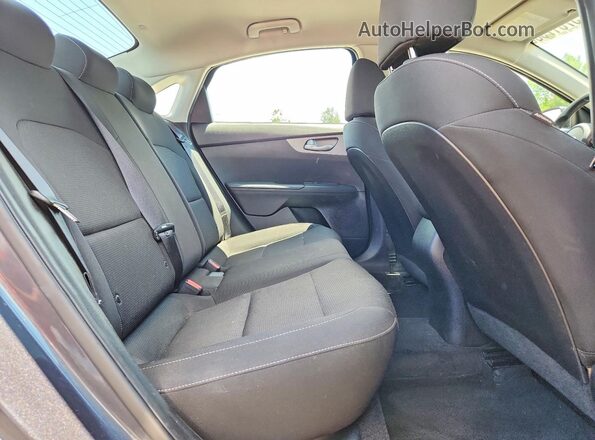 3KPF24AD0KE032776 2019 KIA FORTE Charcoal Вид задніх сидінь