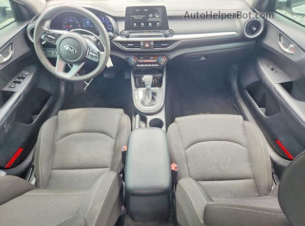 3KPF24AD0KE085963 2019 KIA FORTE White Vista del salpicadero