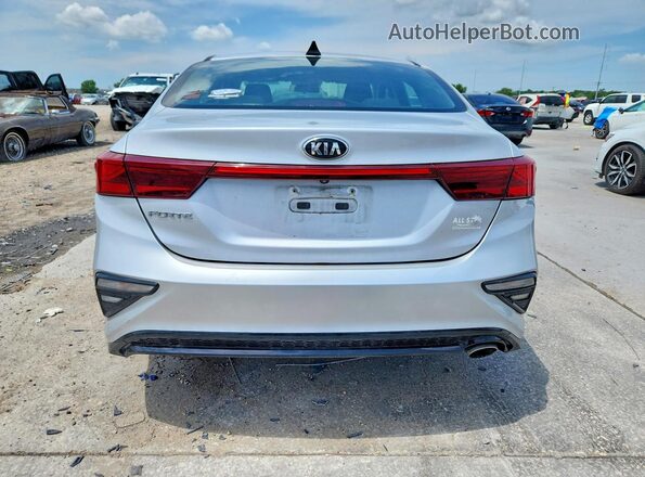3KPF24AD0KE109730 2019 KIA FORTE Серебряный Вид сзади
