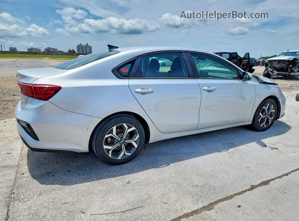 3KPF24AD0KE109730 2019 KIA FORTE Серебряный Задняя правая четверть