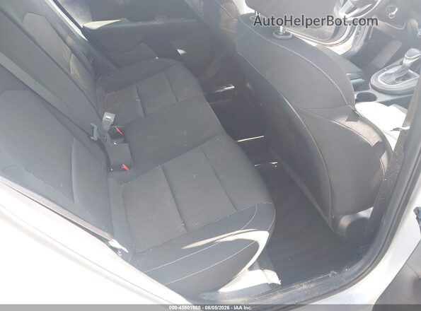 3KPF24AD0KE125331 2019 KIA FORTE Silver Vista de la etiqueta del VIN
