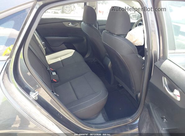 3KPF24AD0KE134403 2019 KIA FORTE Gray VIN sticker view