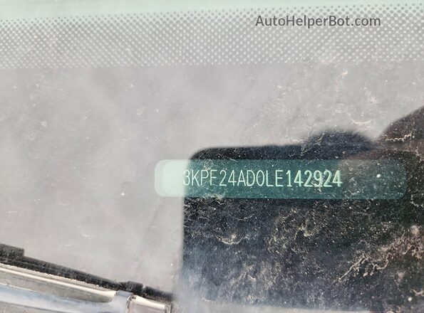 3KPF24AD0LE142924 2020 KIA FORTE White Widok komory silnika