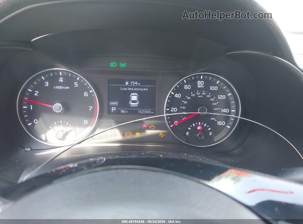 3KPF24AD0LE207657 2020 KIA FORTE White Vista de los asientos traseros