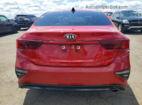 3KPF24AD0ME288080 2021 KIA FORTE Red Rear view