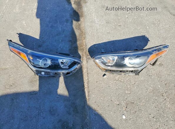 3KPF24AD0ME291948 2021 KIA FORTE Blue Widok komory silnika