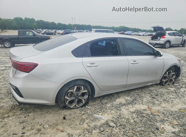 3KPF24AD0ME363411 2021 KIA FORTE Silver Trasero derecho