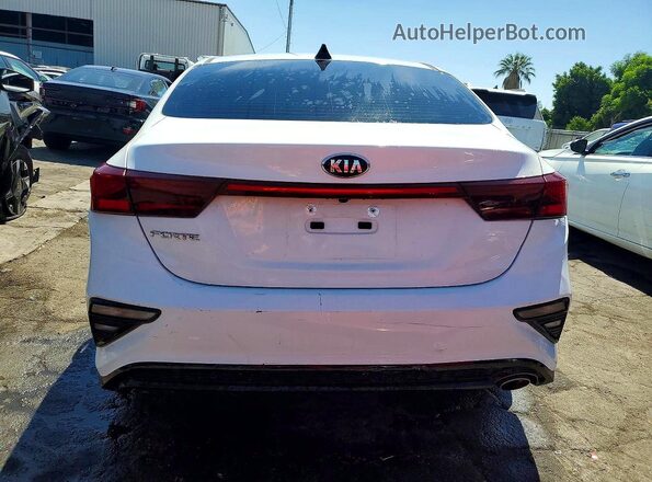 3KPF24AD0ME399583 2021 KIA FORTE White Հետևի տեսք