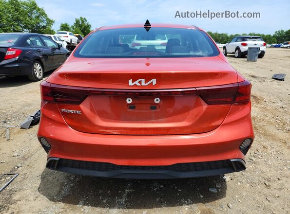3KPF24AD0NE442210 2022 KIA FORTE Orange Vista trasera