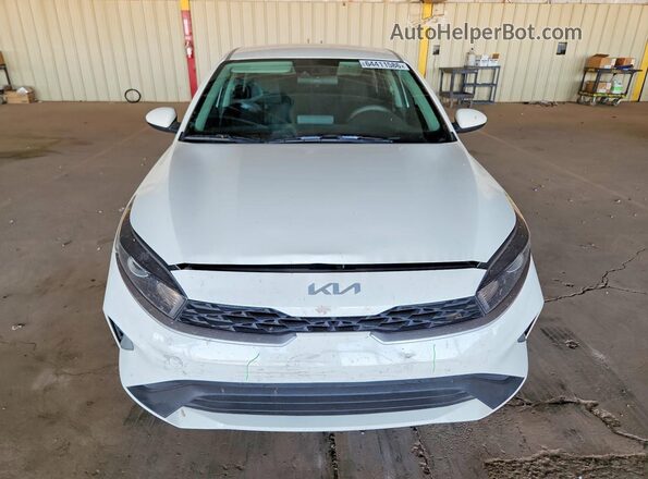 3KPF24AD0NE474817 2022 KIA FORTE White Vista frontal