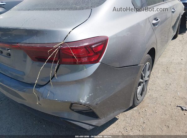 3KPF24AD0PE515403 2023 KIA FORTE Gray 