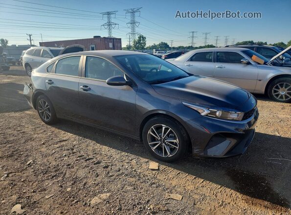 3KPF24AD0RE738849 2024 KIA FORTE Gray Front right