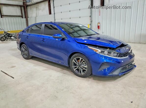3KPF24AD0RE768014 2024 KIA FORTE Blue Передня права чверть