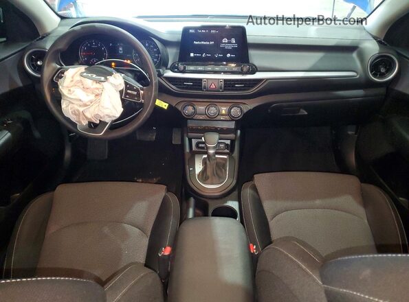 3KPF24AD0RE768014 2024 KIA FORTE Blue Вид панелі приладів