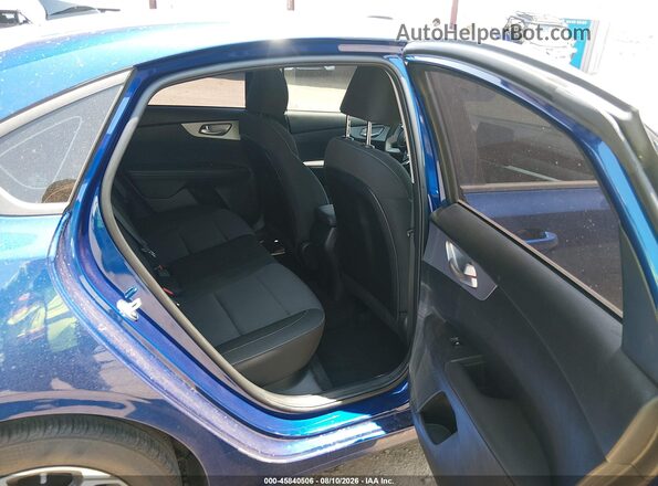 3KPF24AD0RE797111 2024 KIA FORTE Blue VIN კოდის სტიკერის ხედი